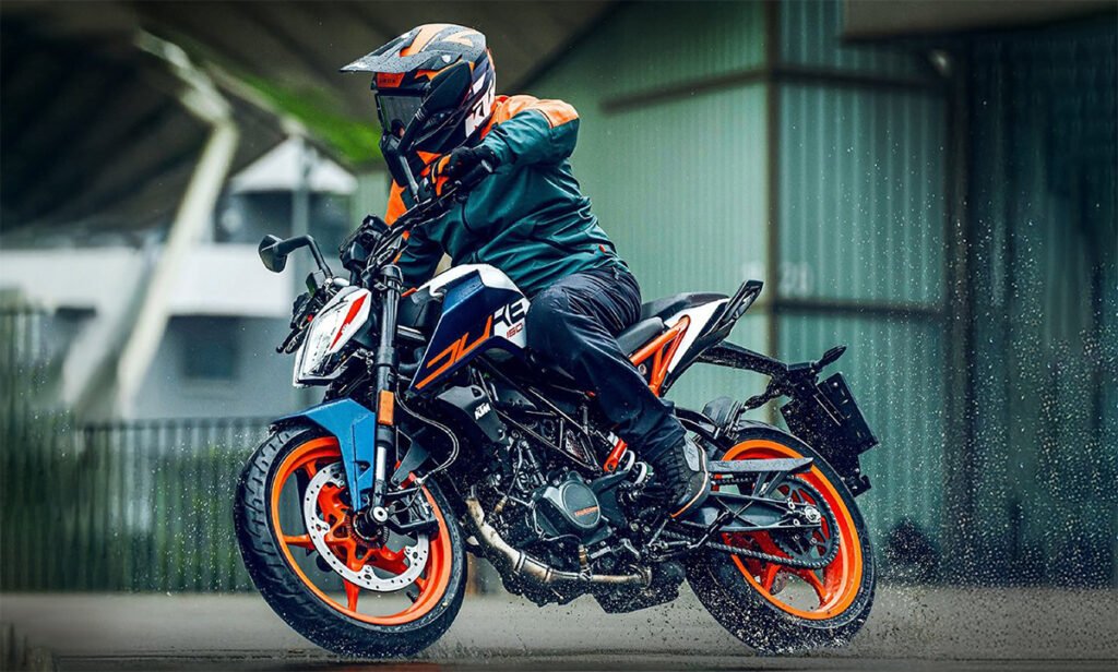 New KTM 160 Duke