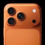 Apple iPhone 17 Pro Max: जब भी iPhone का नया मॉडल लॉन्च होता है, लोगों के बीच एक खास उत्साह देखने को मिलता है। हर साल Apple अपने नए स्मार्टफोन के साथ ऐसी टेक्नोलॉजी लाता है जो न सिर्फ बाजार में ट्रेंड सेट करती है बल्कि लोगों के स्मार्टफोन इस्तेमाल करने के तरीके को भी बदल देती है।