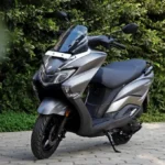 Suzuki Burgman Street 125: स्टाइलिश लुक, दमदार इंजन और आसान ड्राइविंग