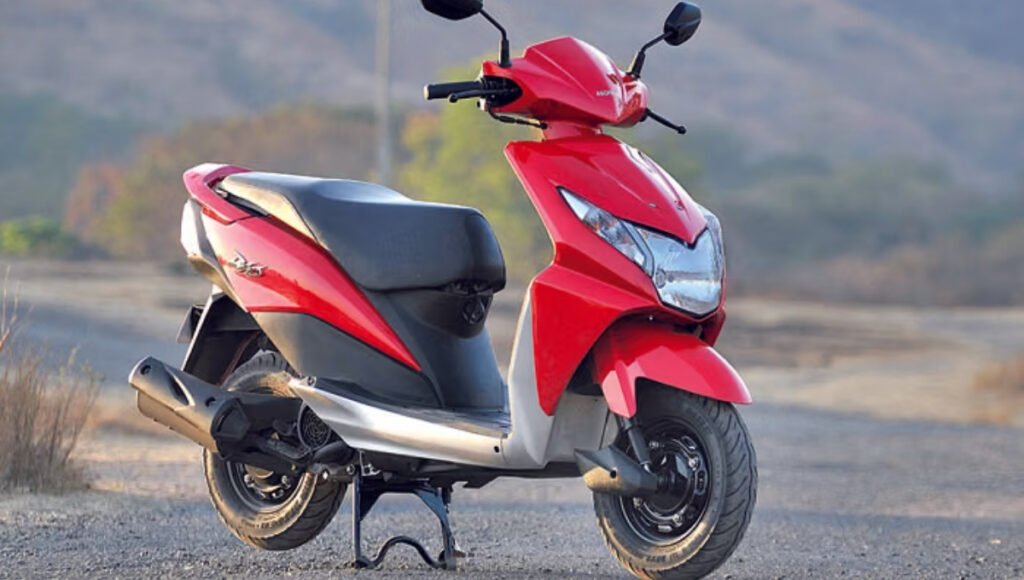 Honda Dio 2025: स्टाइल, दमदार परफॉर्मेंस और शहर में आरामदायक राइडिंग का अनुभव