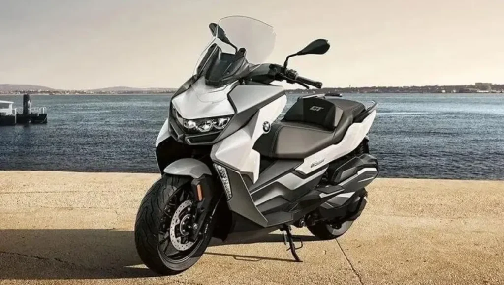 BMW C 400 GT 2025: प्रीमियम स्कूटर में पावर और आराम का बेजोड़ अनुभव