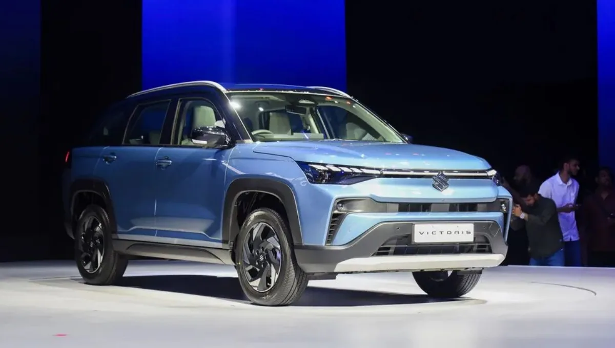 Maruti Victoris SUV: प्रीमियम डिजाइन, लंबी बैटरी लाइफ और उच्च सुरक्षा रेटिंग के साथ