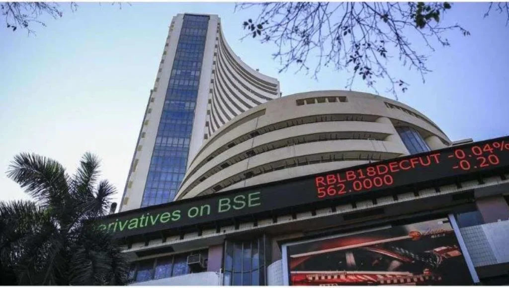 Share Market में तेजी का तूफ़ान, सेंसक्स 81,790 और निफ्टी 25,078 पर पहुंचा, बैंक और IT सेक्टर चमके