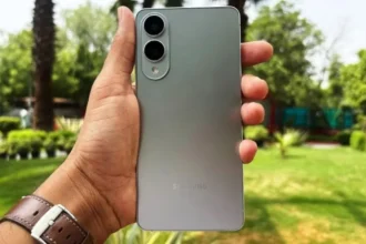 Samsung Galaxy S25 Edge: 6.7-इंच AMOLED डिस्प्ले और 3900mAh बैटरी, कीमत ₹1,01,999