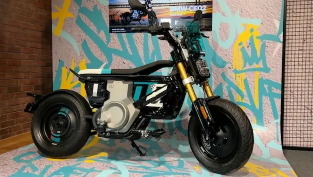 BMW CE 02: स्टाइलिश और पावरफुल इलेक्ट्रिक स्कूटर शहर के लिए परफेक्ट विकल्प