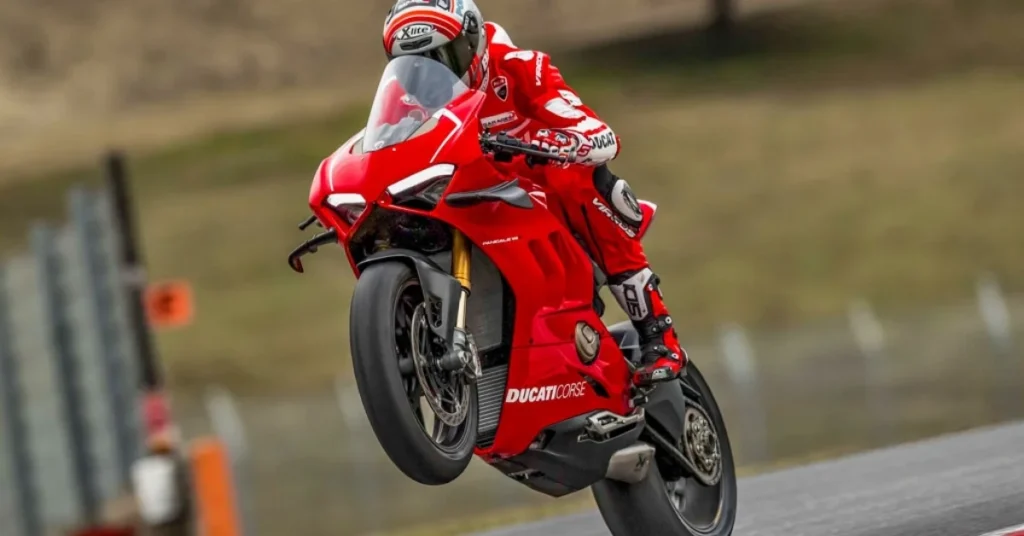 Ducati Panigale V4 R