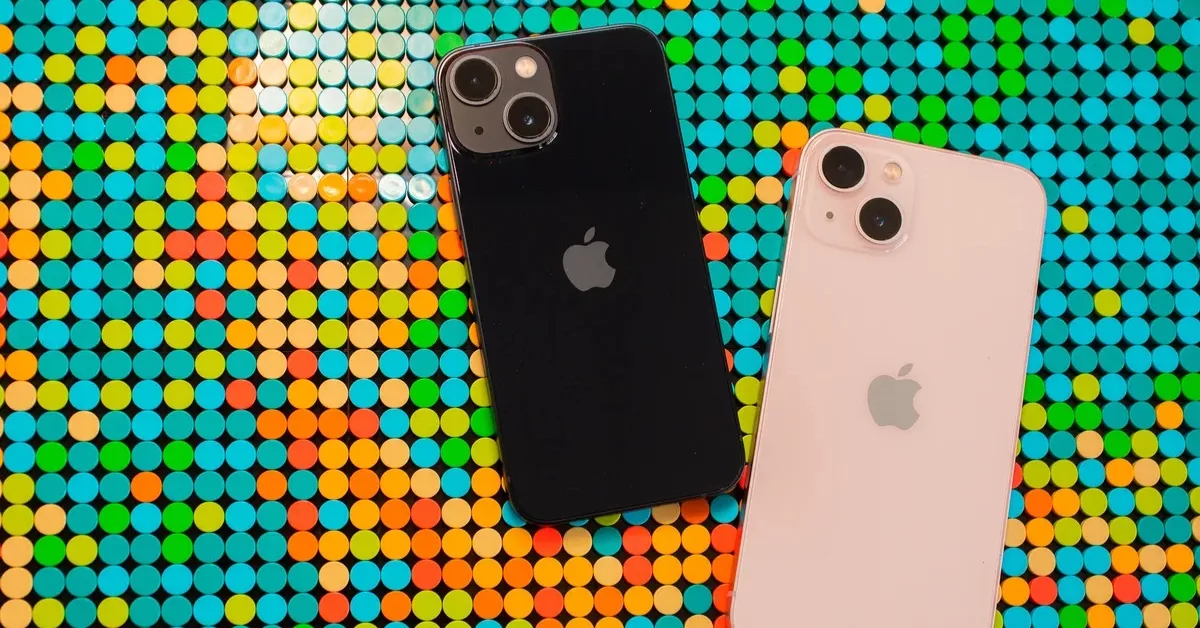 iPhone 13